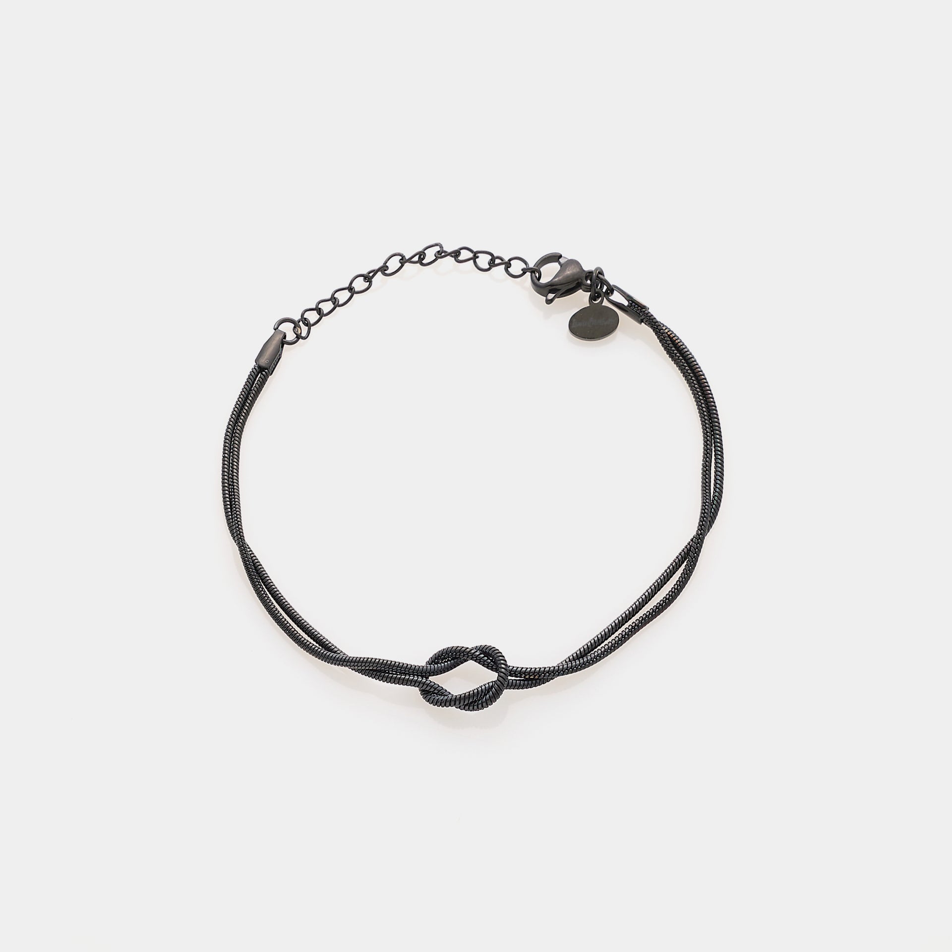 Soft infinity knot bracelet in steel