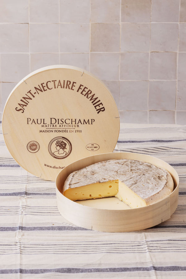 Wooden box for Saint-Nectaire