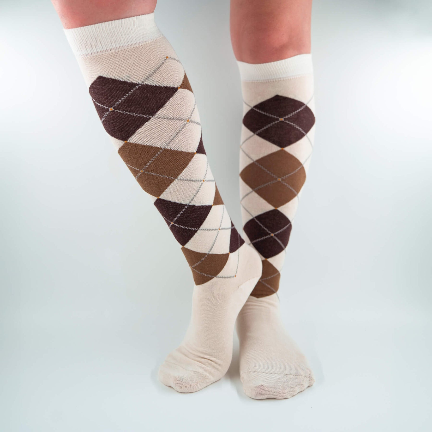 Brigitte - Lange sokken met diamantpatroon in zachte Makò-katoen