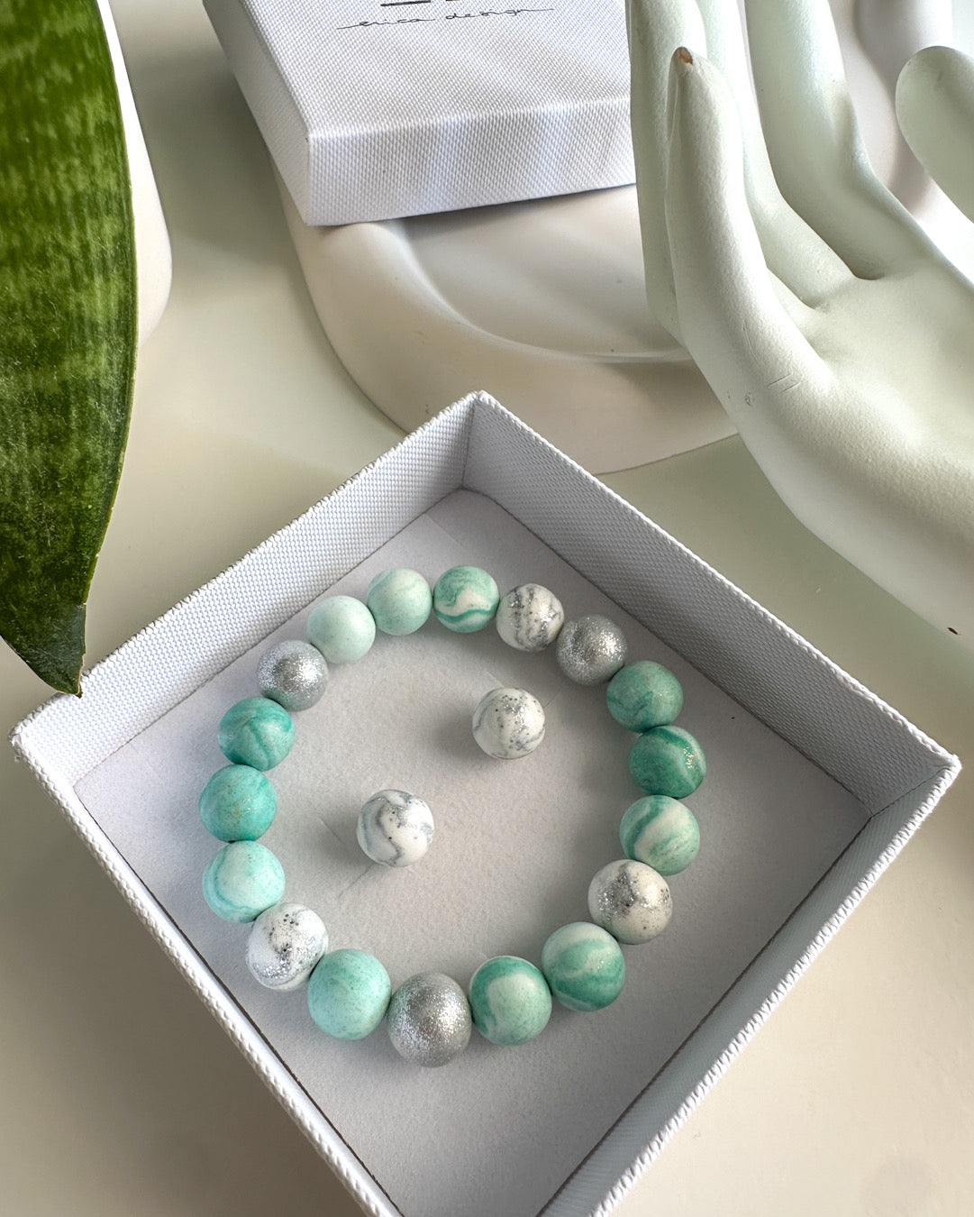 Bracelet, earrings | BULB LIMITED | turquoise-green