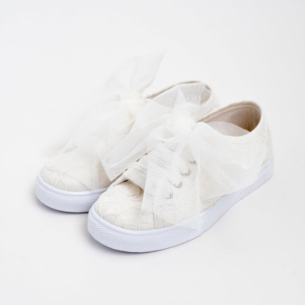 LACE TENNIS