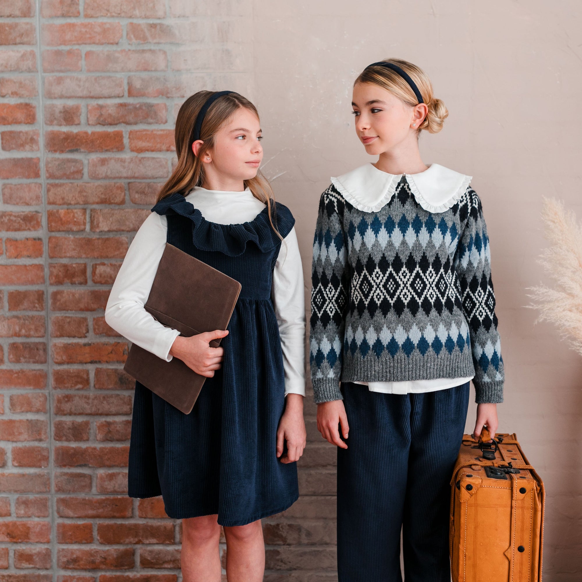 SHIRT WITH PETER PAN COLLAR
