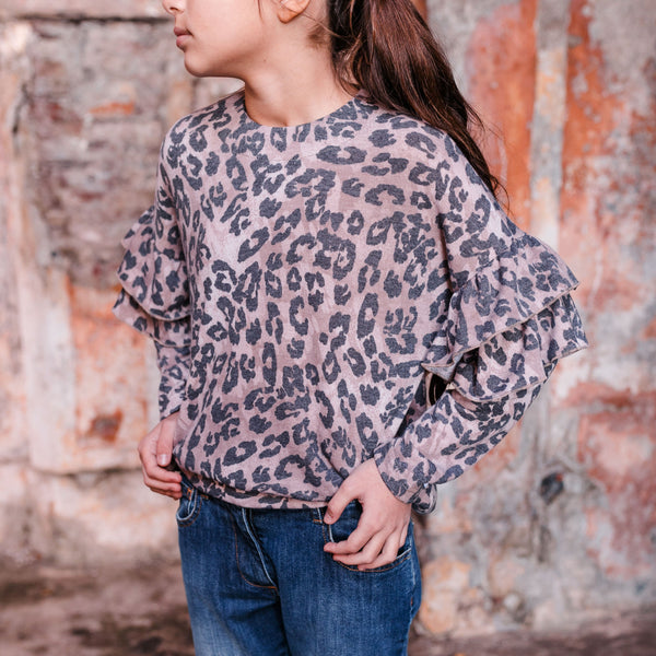 SWEATER IN LIGHT FLEECE WITH RUFFLES