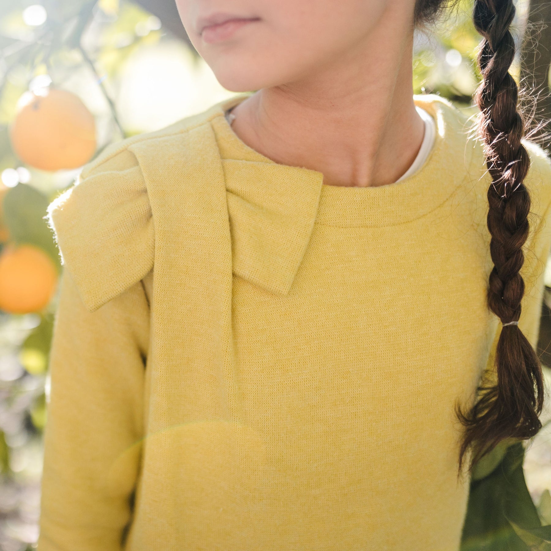 VISCOSE SWEATER WITH BOW DETAIL