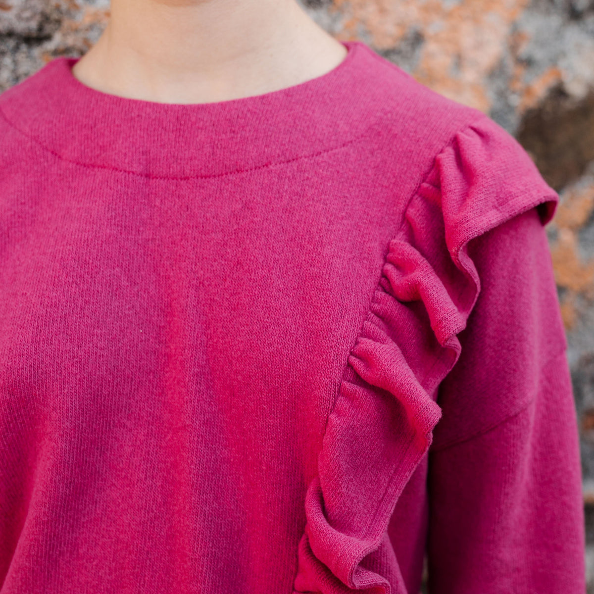 WARM COTTON SWEATER WITH RUFFLES