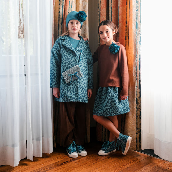 SWEATER WITH POM POM WOOL