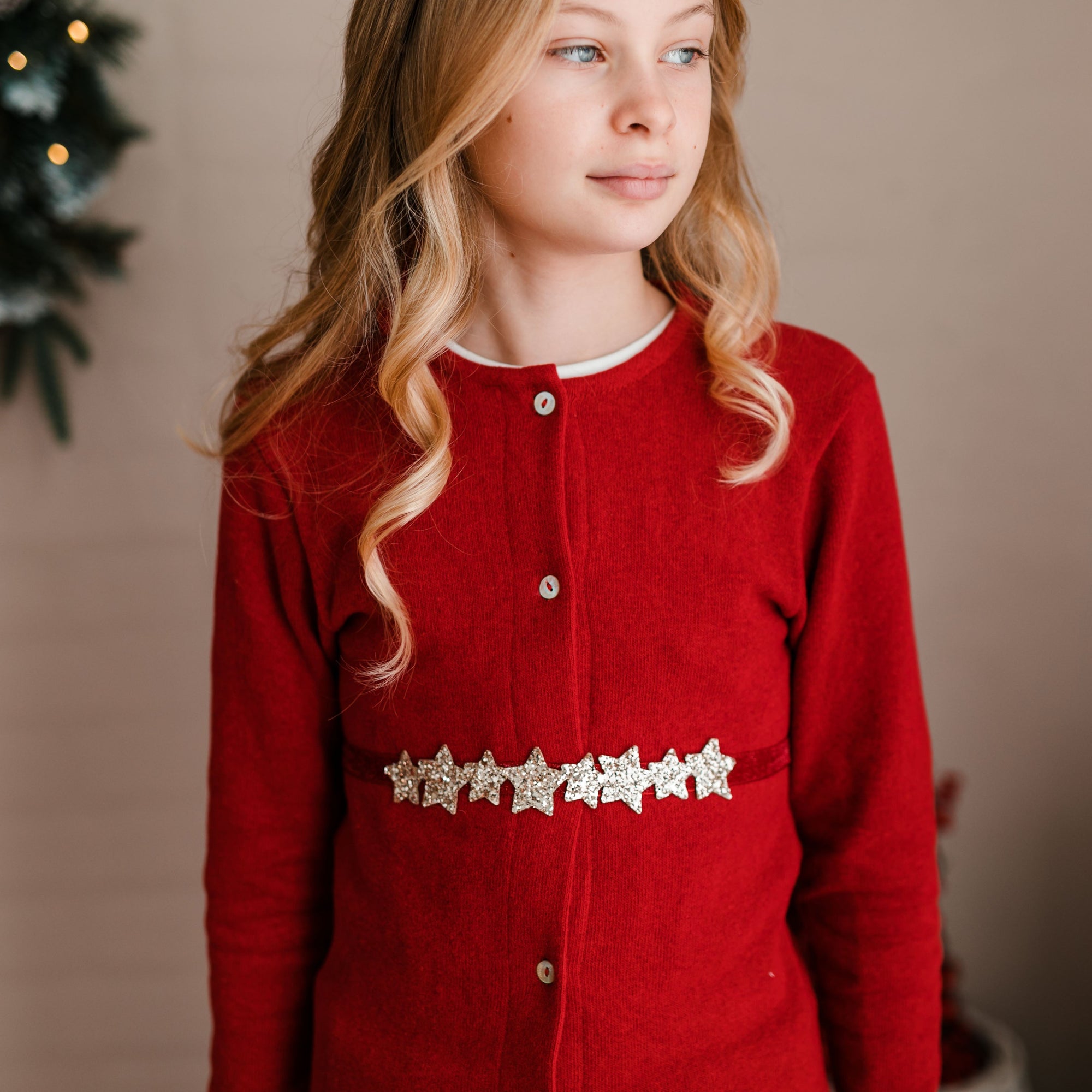 RODE WARME KATOENEN CARDIGAN MET STERRIEM