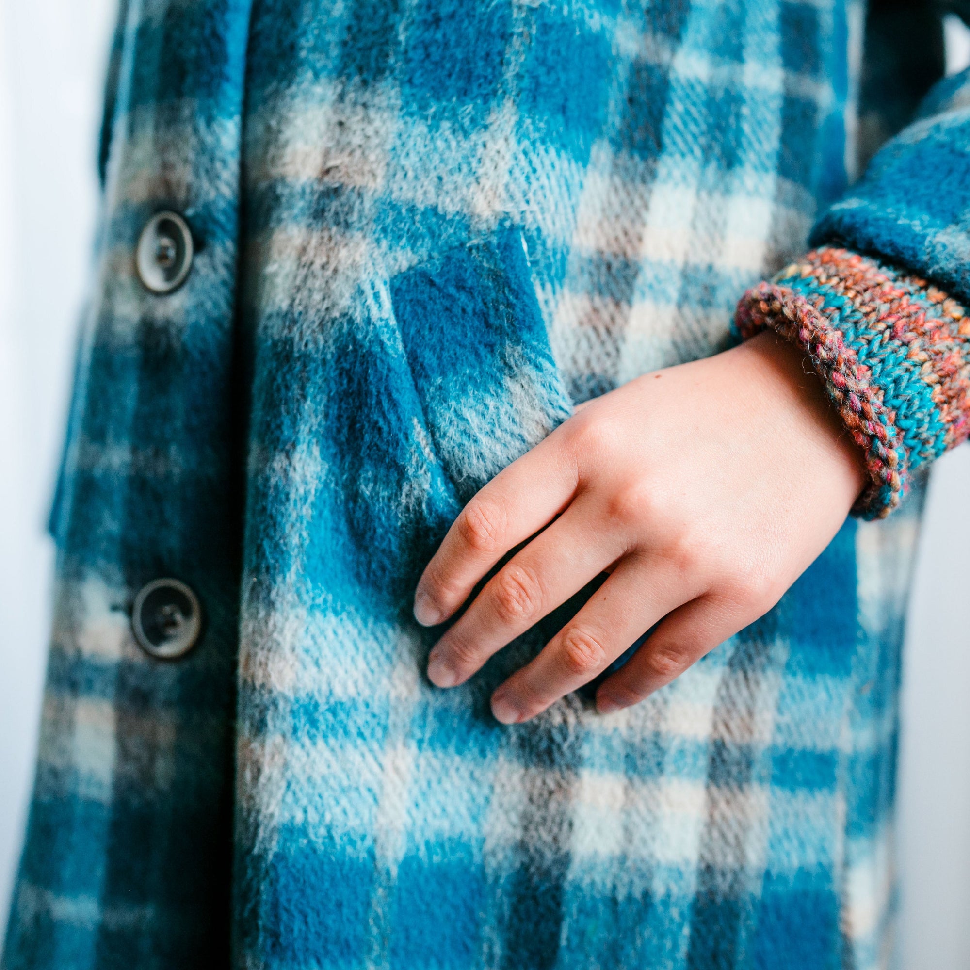 OVERSIZED COAT WITH CHECK PATTERN AND MAXI COLLAR