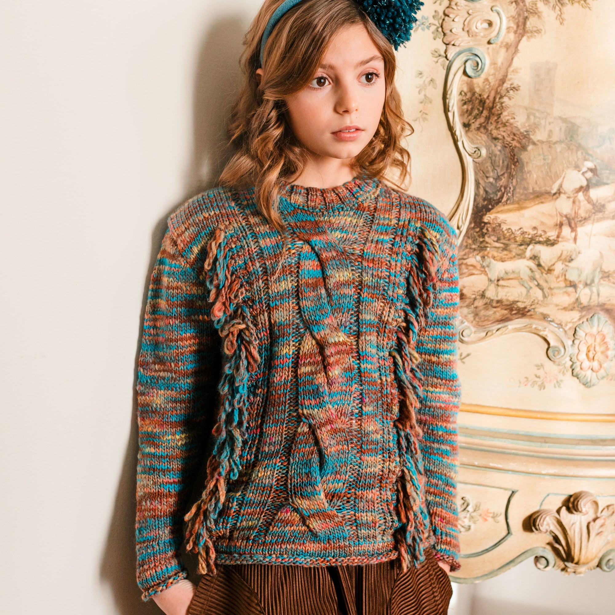 MULTICOLOR FRINGED SWEATER