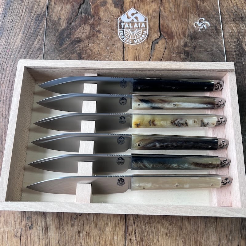couteau-basque-de-table-iraty-traditionnel-artisanal-coutellerie-basque-talaia-anglet-