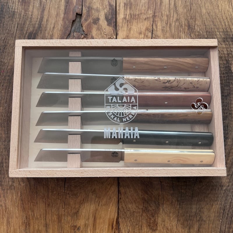 COFFRET-COUTEAU-DE-TABLE-MAHAIA