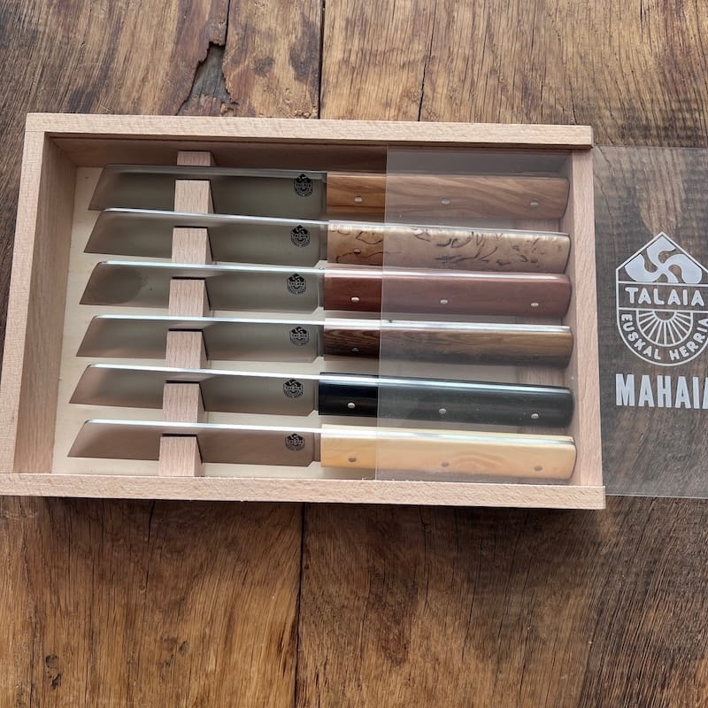 COFFRET-COUTEAU-DE-TABLE-MAHAIA