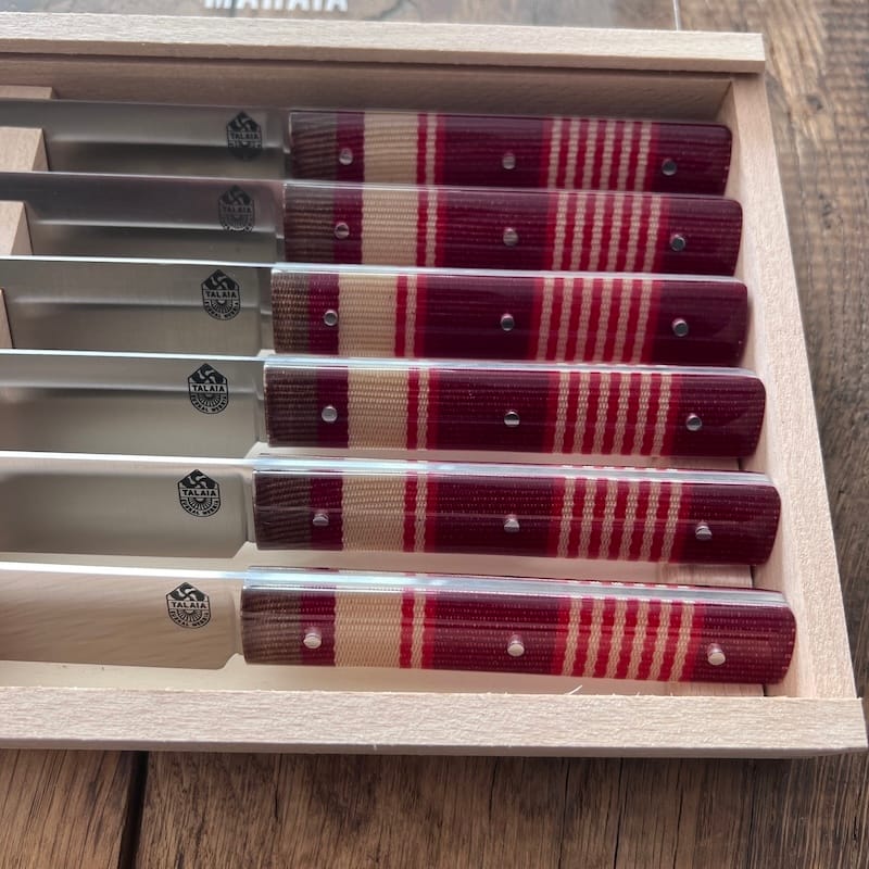 COFFRET-COUTEAU-DE-TABLE-MAHAIA