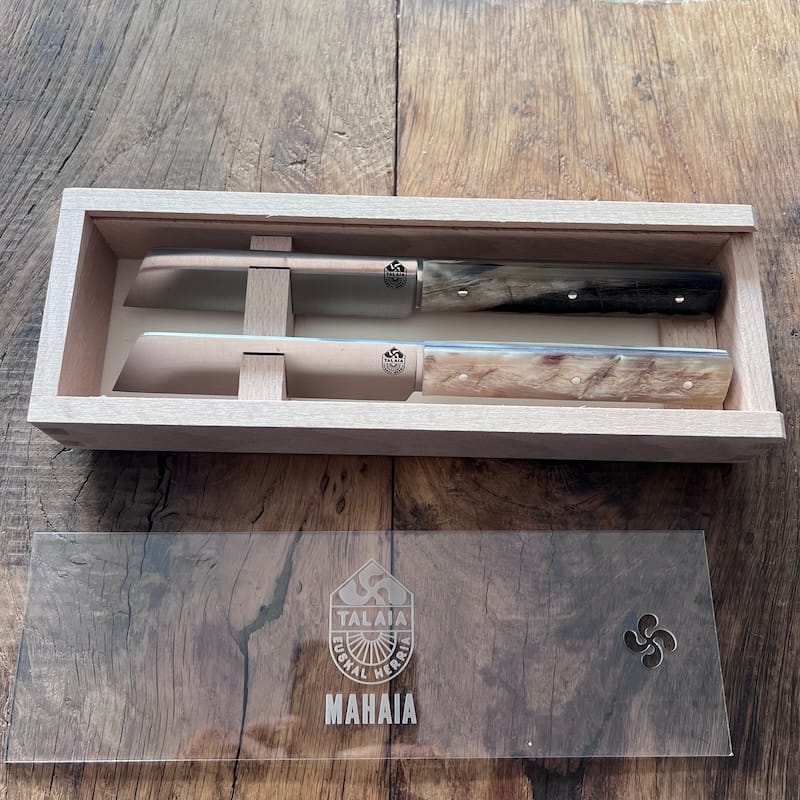 COFFRET-COUTEAU-DE-TABLE-MAHAIA