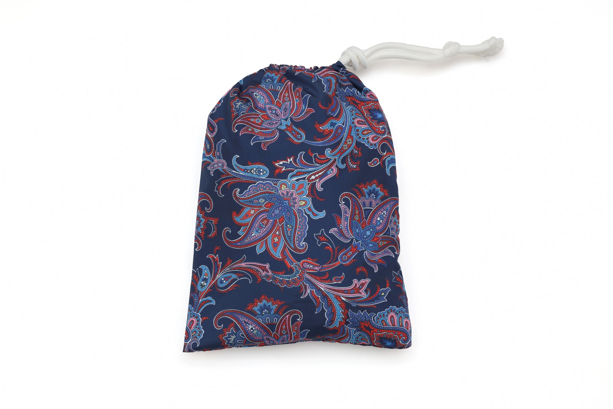 Swimsuit with damask pattern