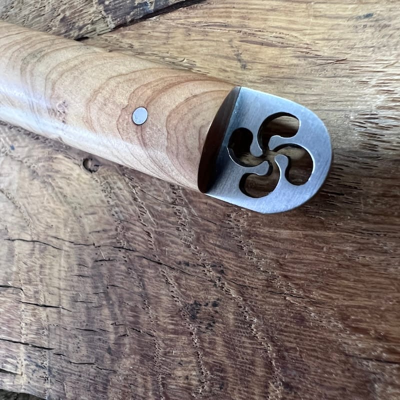 couteau-basque-de-table-iraty-traditionnel-artisanal-coutellerie-basque-talaia-anglet-