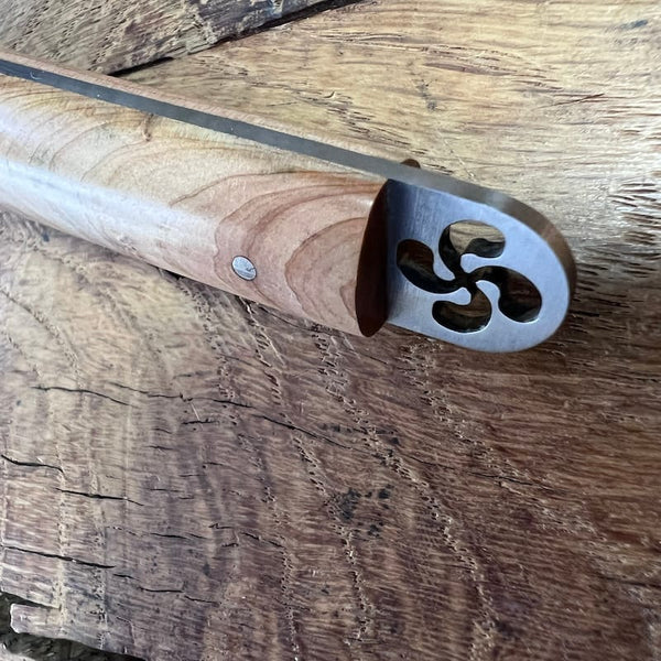 couteau-basque-de-table-iraty-traditionnel-artisanal-coutellerie-basque-talaia-anglet-