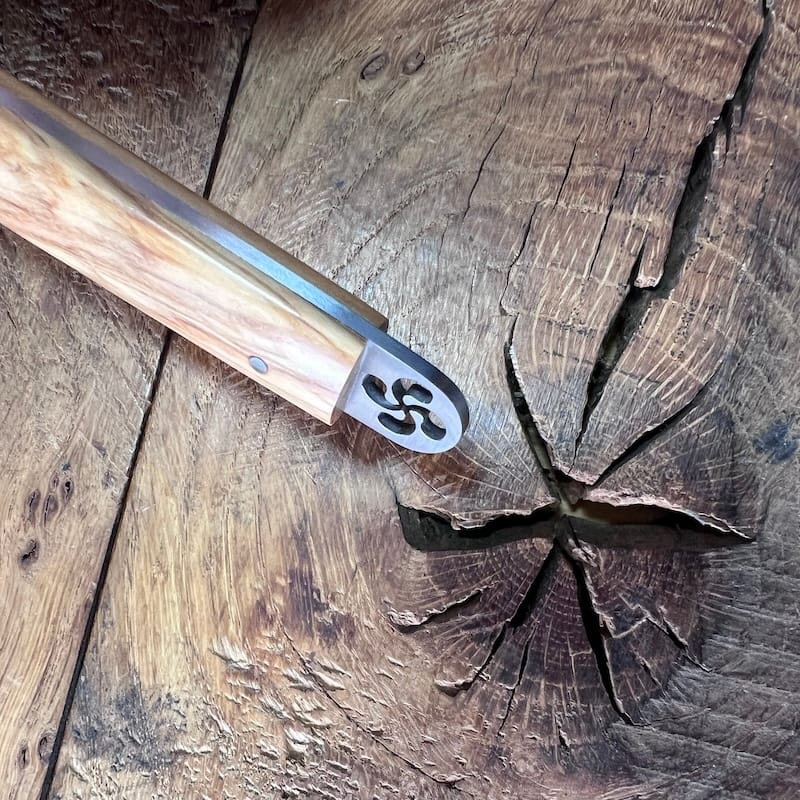 couteau-basque-de-table-iraty-traditionnel-artisanal-coutellerie-basque-talaia-anglet-