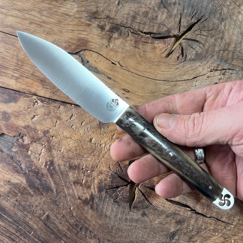 couteau-basque-de-table-iraty-traditionnel-artisanal-coutellerie-basque-talaia-anglet-