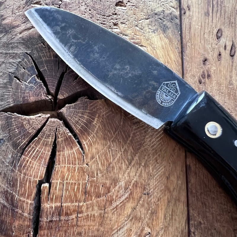 COUTEAU BASQUE DU BERGER EN CORNE DE BUFFLE