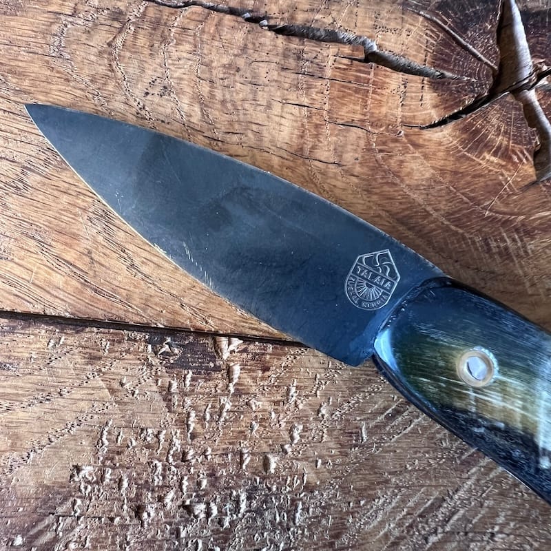 L'authentique couteau basque du berger en corne de manech