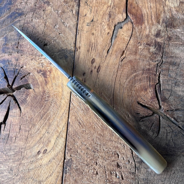 L'authentique couteau basque du berger en corne de manech