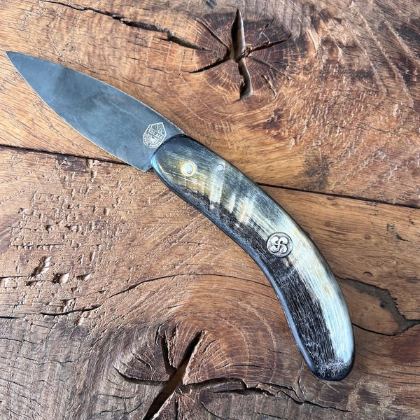 L'authentique couteau basque du berger en corne de manech