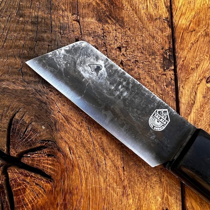 COUTEAU HANDIA CARBONE EBENE