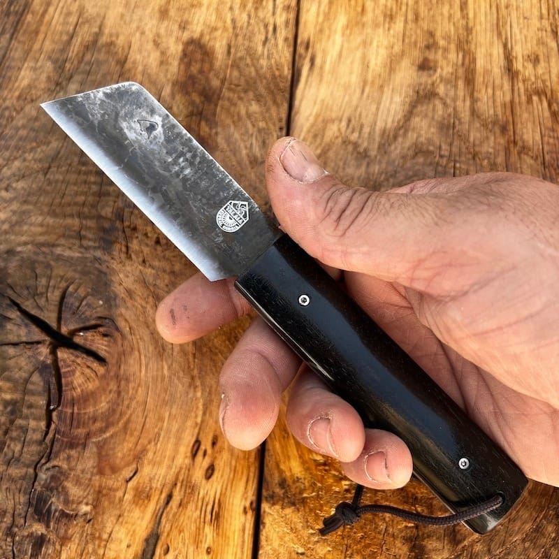 COUTEAU HANDIA CARBONE EBENE