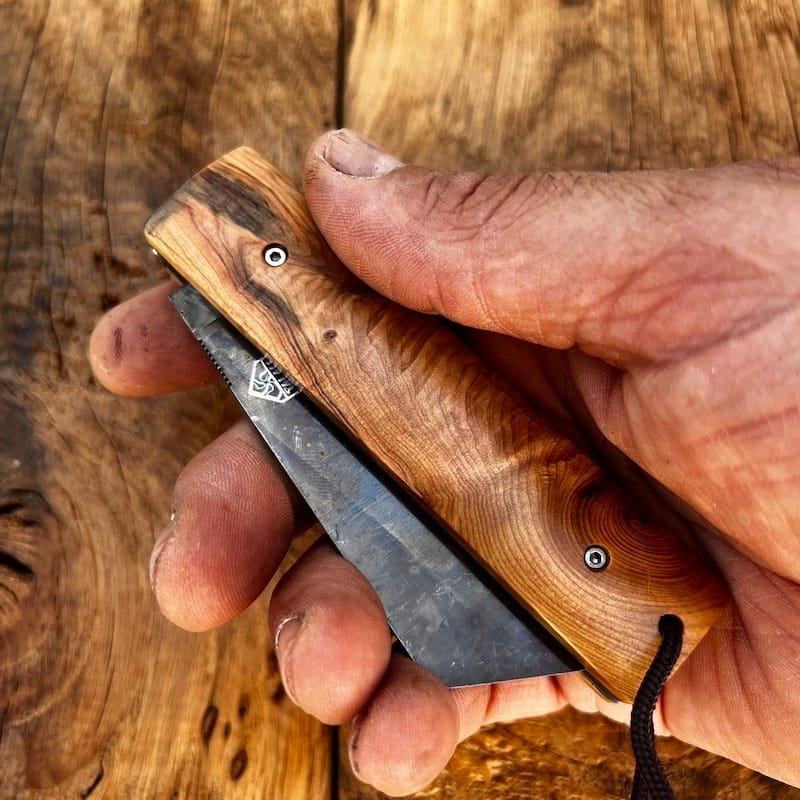 COUTEAU HANDIA CARBONE GENEVRIER