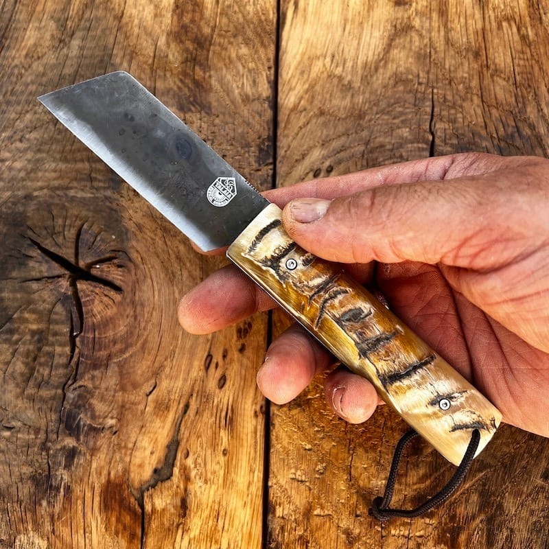 Couteau HANDIA corne de manech