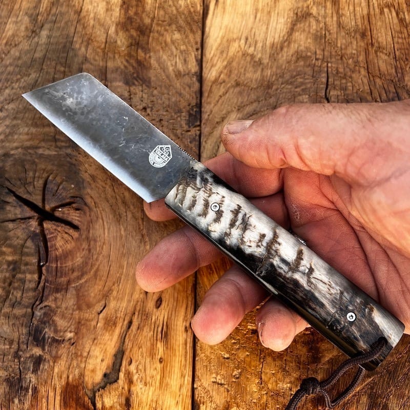 Couteau HANDIA corne de manech