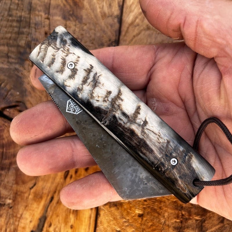 Couteau HANDIA corne de manech