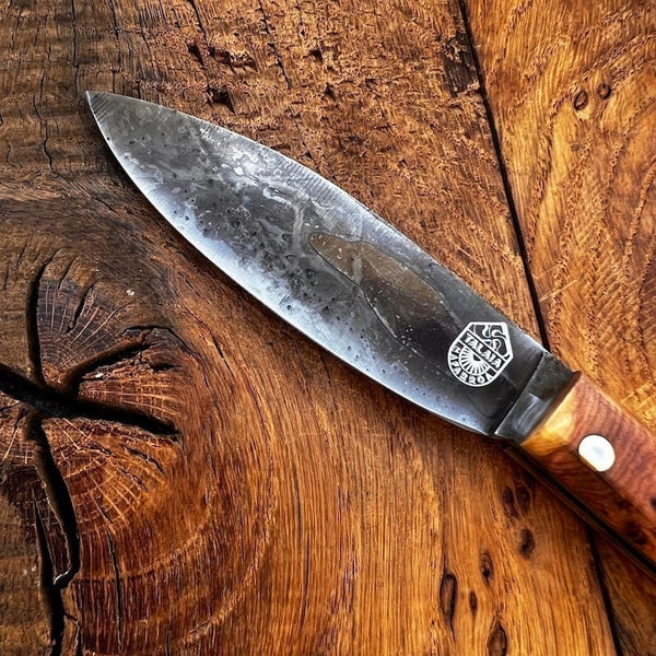 COUTEAU NAFARROA CARBONE GENEVRIER