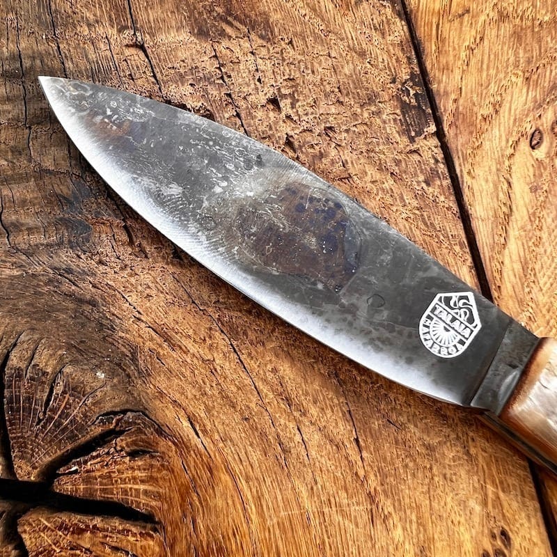 COUTEAU NAFARROA CARBONE MANECH