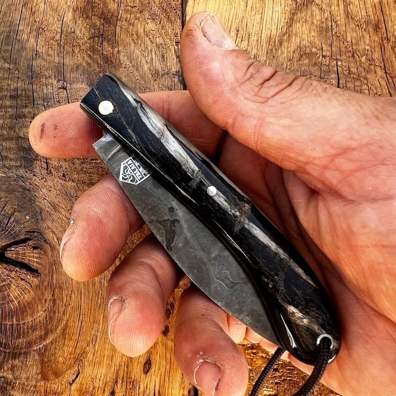 COUTEAU NAFARROA CARBONE MANECH