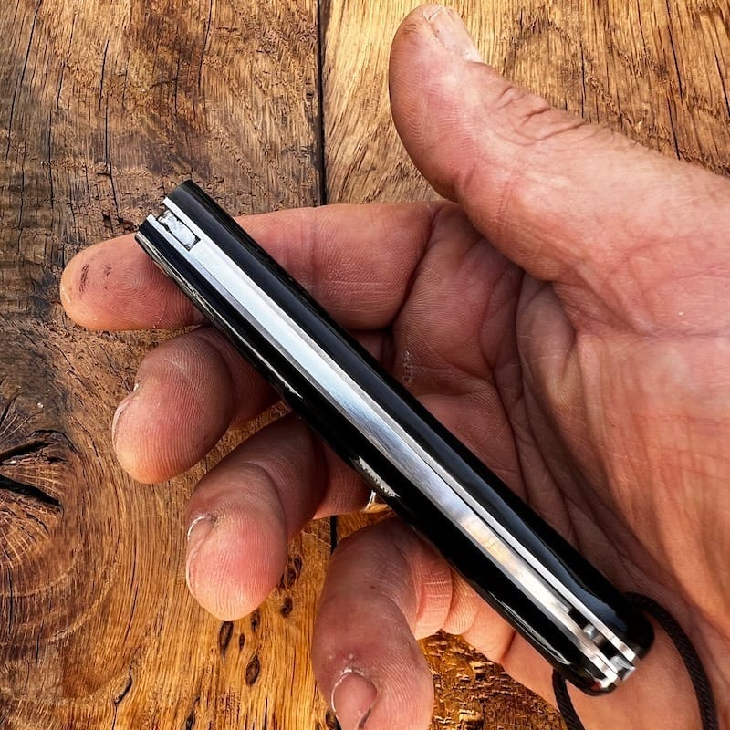 COUTEAU NAFARROA CARBONE MANECH