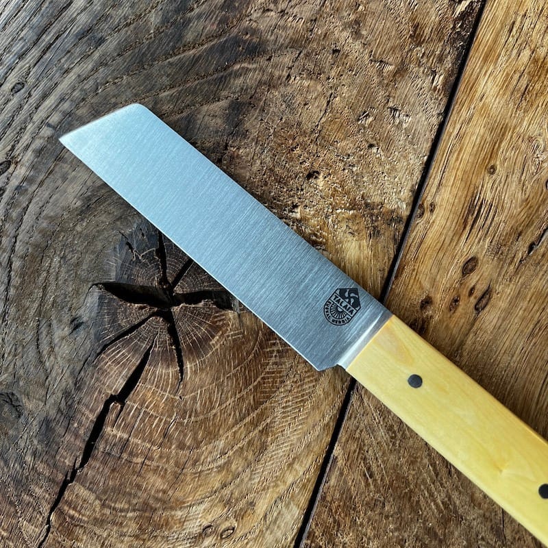 couteau-basque-de-table-mahaia