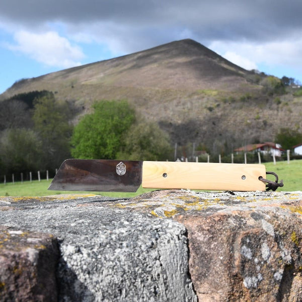 LE COUTEAU BASQUE HANDIA TALAIA