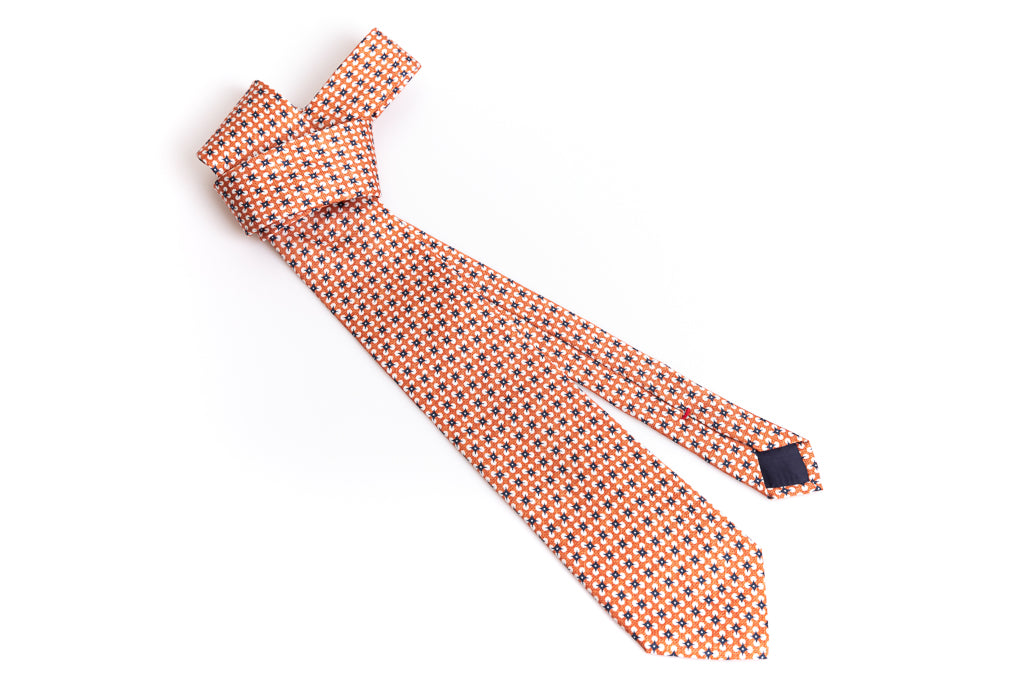 Orange tie with pure silk pattern