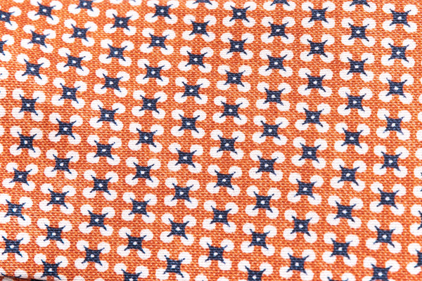 Orange tie with pure silk pattern