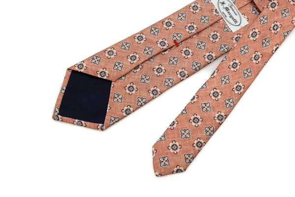 Oranje stropdas met licht geometrisch patroon van pure zijde