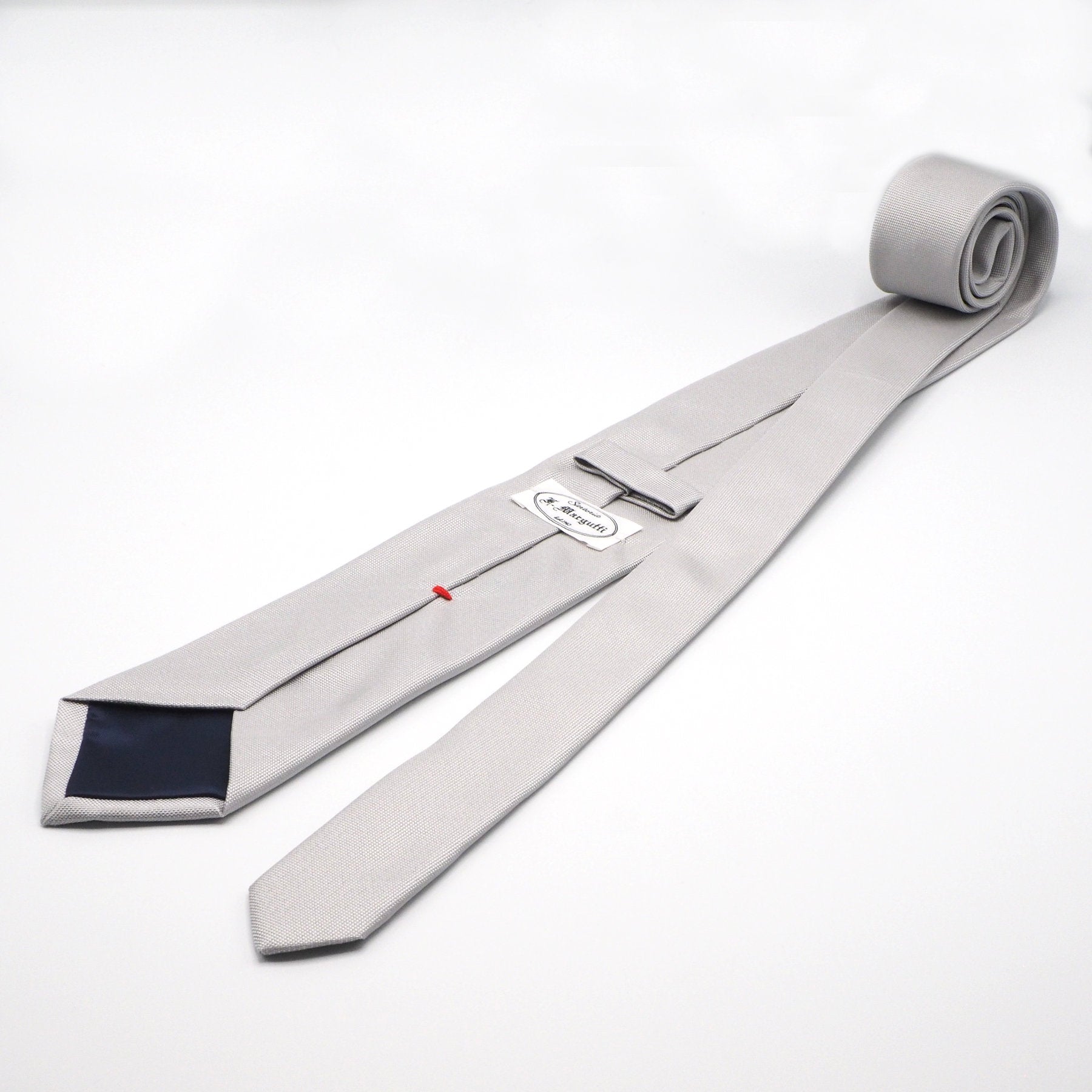 Silver tie in pure silk