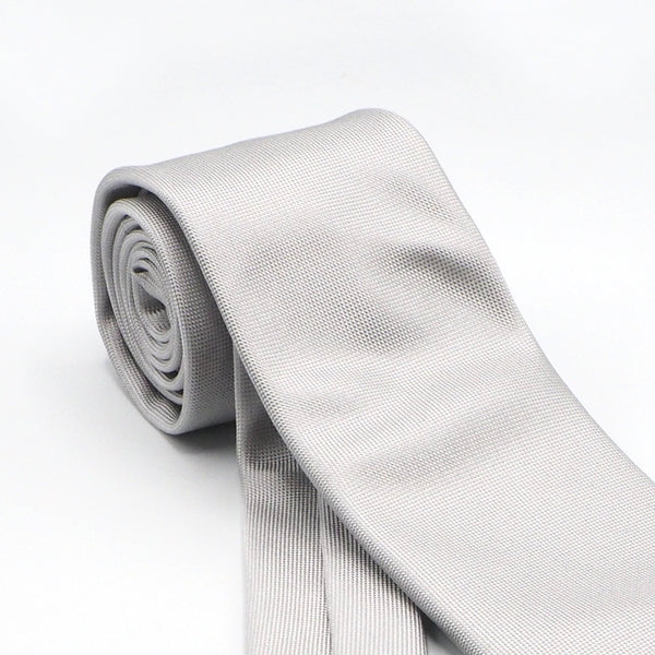Silver tie in pure silk