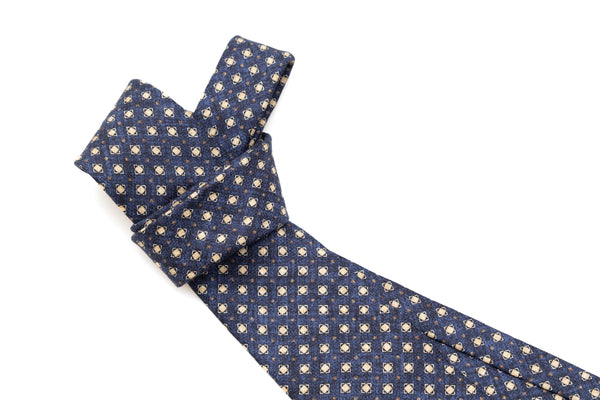 Light geometric patterned blue tie 100% silk
