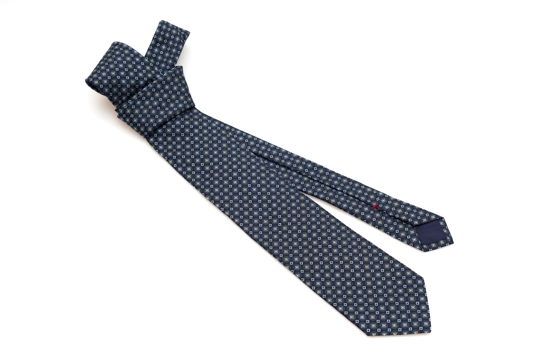 Blue tie in light blue pattern 100% silk