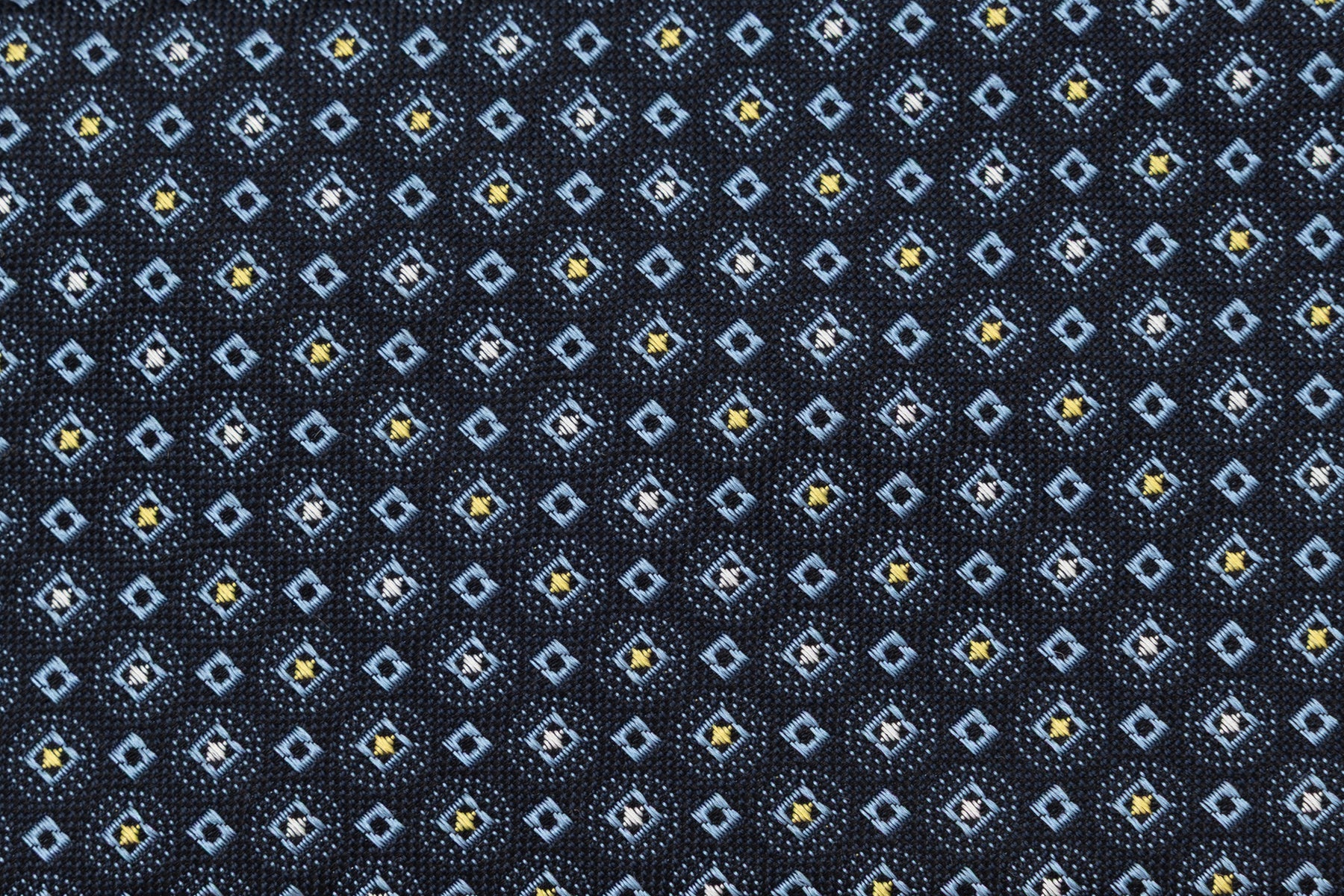 Blauwe stropdas met lichtblauw patroon 100% zijde