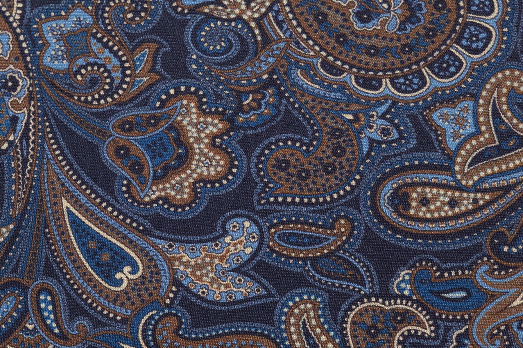 Cravatta sfondo blu con motivo paisley seta pura