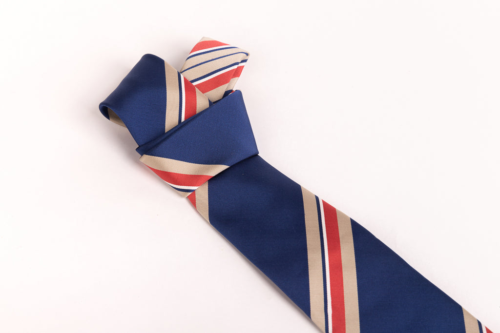 Red striped tie in pure silk