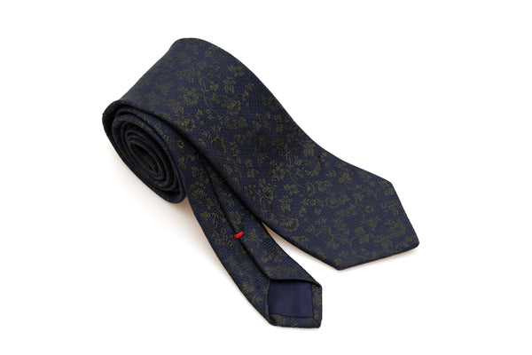 Cravatta blu con ricamo floreale 100% seta